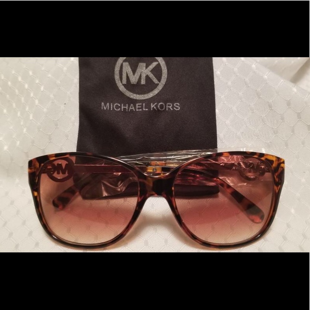 Tiger print MK SUNGLASSES